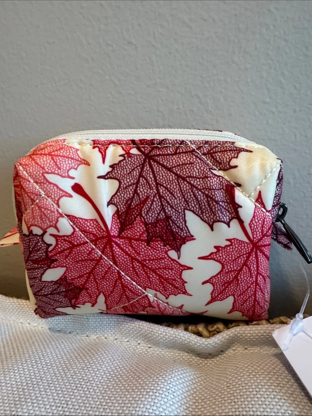 lug CHOO CHOO mini Cosmetic/pill case pouch in Maples Cream pattern_3